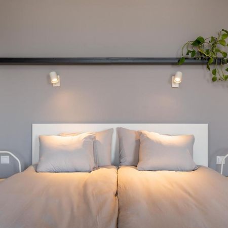 Cosy Studio With River View Riga Exterior photo